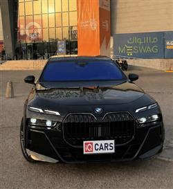 بي ام دبليو الفئة 7